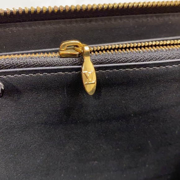 ♥️SOLD♥️LOUIS VUITTON Zippy Wallet AUTHENTIC - Picture 7 of 10